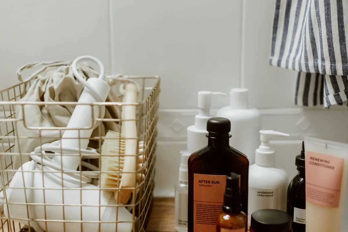 Bathroom accessories held in a wire basket